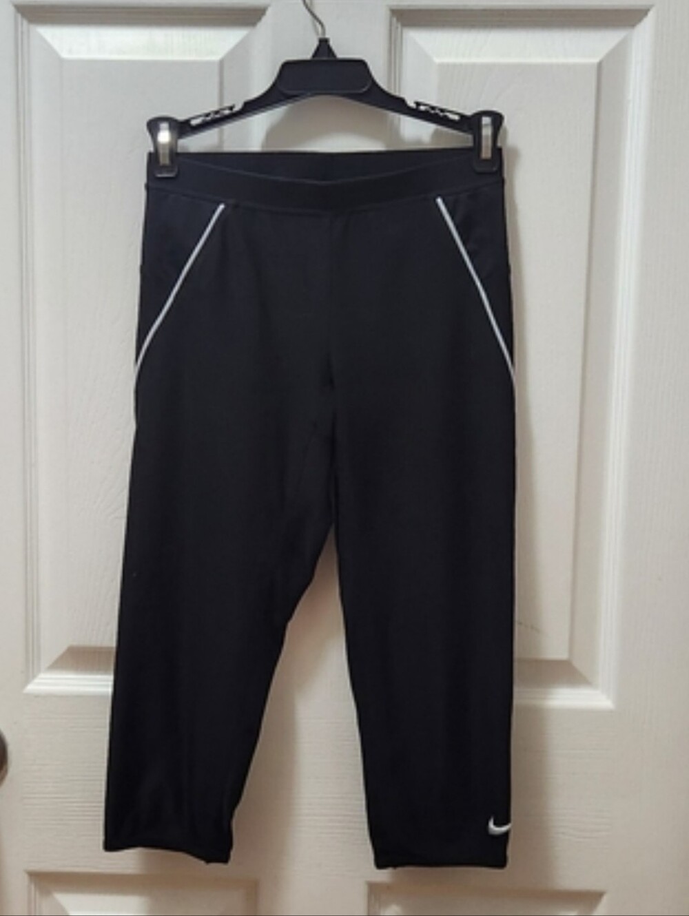 Nike Womens Dri Fit Running Pants Black Capri Leggings Sz XS  EUC